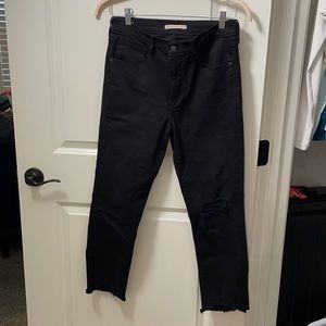 LIKE NEW Black Levis